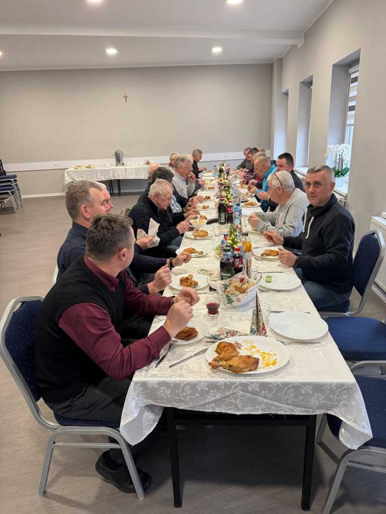 Świąteczne Spotkanie Pszczelarzy Branice: Podsumowanie Roku 13 WhatsApp Image 2025 12 14 at 17.56.09